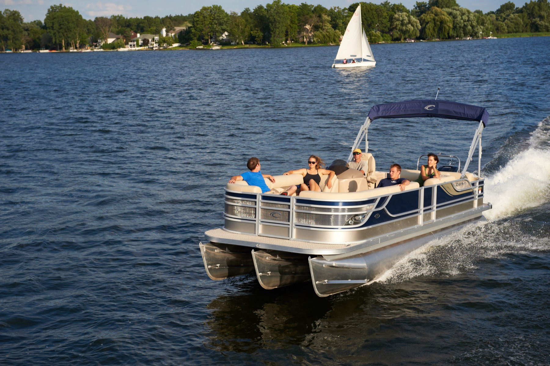 Pontoon boat on Mission Bay